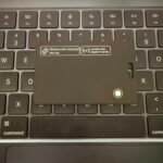 Daiktų seklys ir Bluetooth GPS lokatorius piniginei, kuprinei ir raktams – modernus sekimo sprendimas.